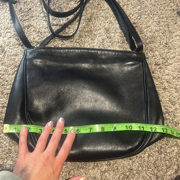 Henri Bendel Luxurious Black Leather Shoulder Bag Vintage Rare Collector’s Item - Picture 13 of 17